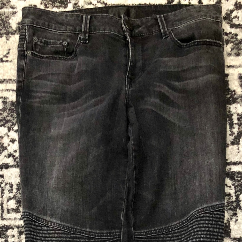 Vince Black Skinny Jean